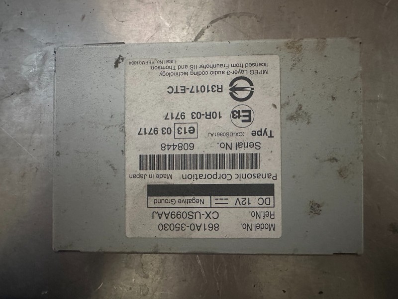 11-14 TOYOTA FJ CRUISER OEM MULTIMEDIA INTERFACE MODULE COMPUTER 861A0-35030