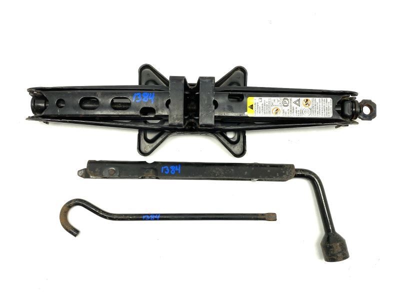 Jack and Tool Kit 23174008 Fits 2010-2017 Chevrolet Equinox 68090