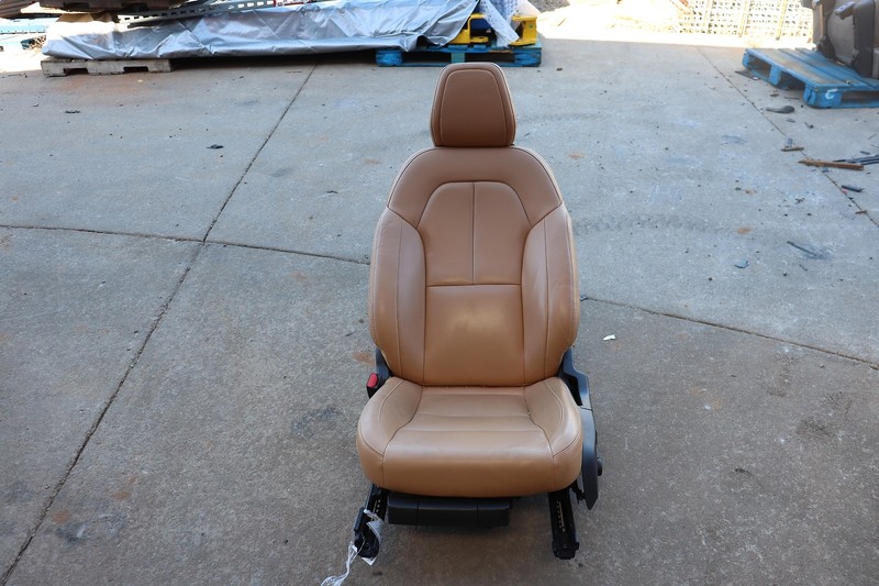 2019-2020 VOLVO XC40 FRONT RIGHT PASSENGER SIDE SEAT LEATHER TAN ASSEMBLY OEM