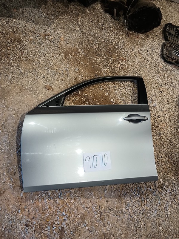 04-10 OEM BMW E60 528 525i Front Left Driver Side Door ShellGray