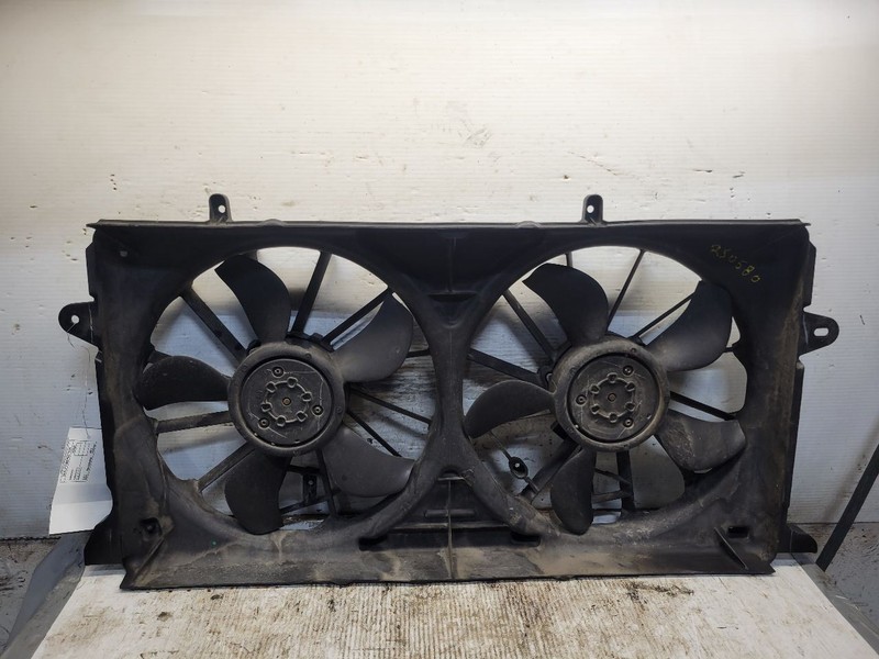 Radiator Fan Motor Fan Assembly Fits 14-21 SILVERADO 1500 PICKUP 1742842