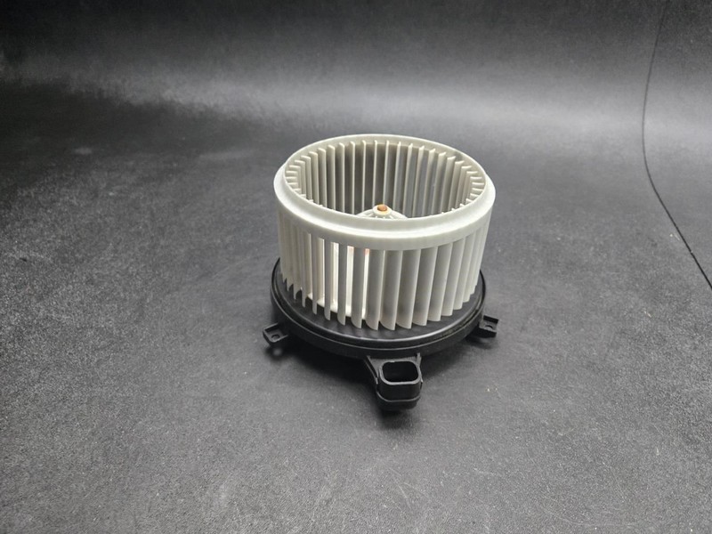 HVAC Blower Motor 2022 Nissan Rogue 27220-6RF2D 2021 2023 2024 2025