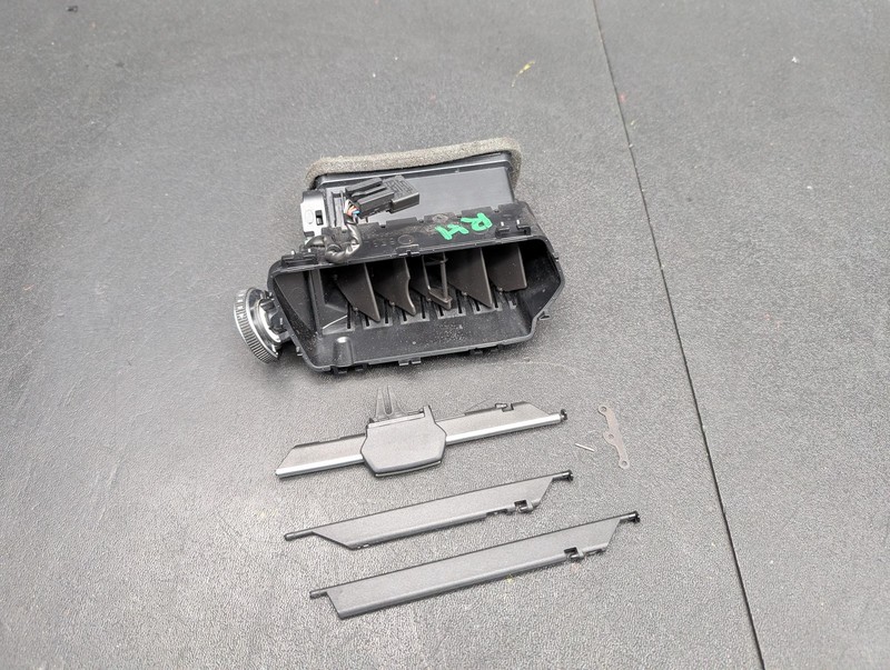 Dashboard Right Air Vent Grille 2019 Audi A7 4K1820902D6PS 2020 2021 2022 - 2024