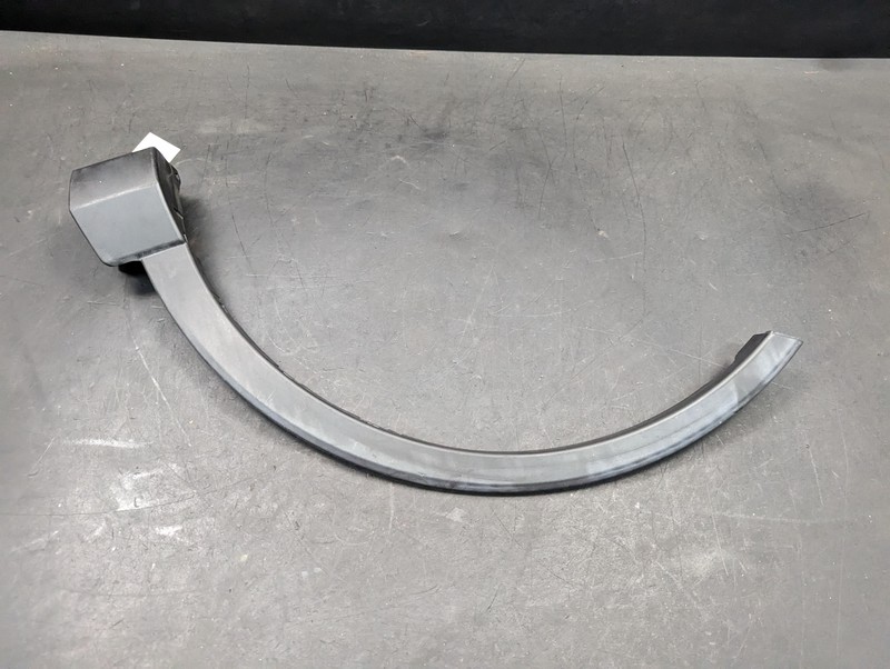 Front Left Wheel Opening Flare Molding 2018 Toyota RAV4 75602-0R060 2013 - 2017
