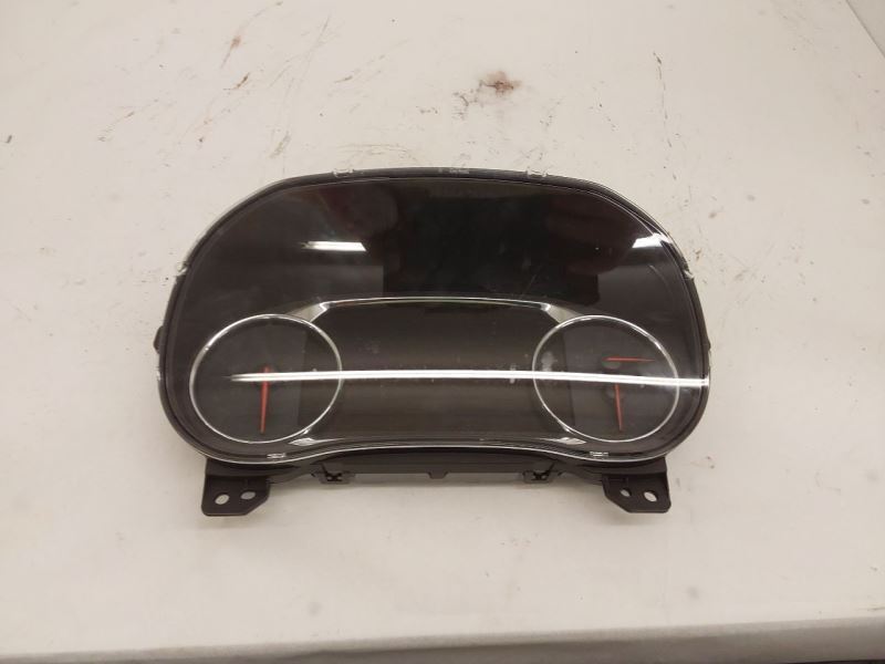 2018 GMC Acadia Speedometer Cluster MPH 84497815