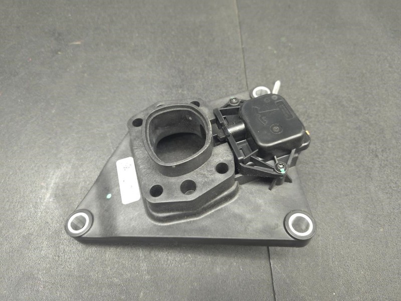 Charge Port Latch Sub-Assy 2022 Tesla Model 3 1492302-10-B 2017 2018 2019 - 2023