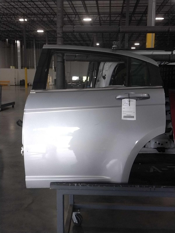 2014 Chrysler 200 Left Rear Door Silver 170250 122K Miles Used Auto Part