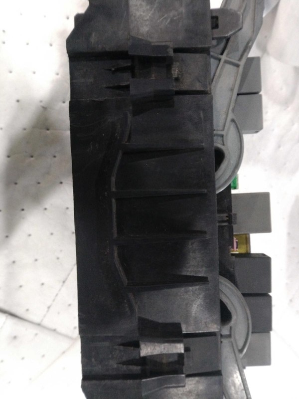 2017 Dodge Journey Integrated Power Module OEM Black 82K Miles NJ25-22069-552208