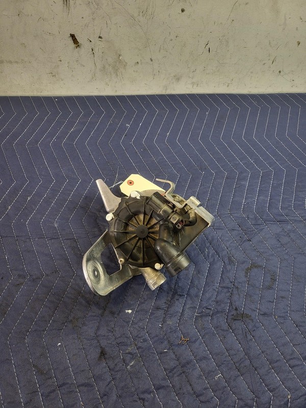 Used Oem Audi Secondary Air Injection Pump for 2023-2025 Q3 2.0L AWD