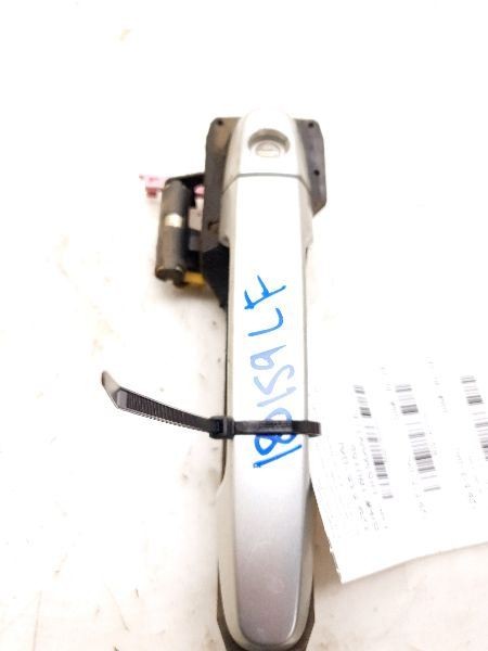 01-05 TOYOTA RAV4 L DRIVER SIDE FRONT (EXTERIOR) DOOR HANDLE