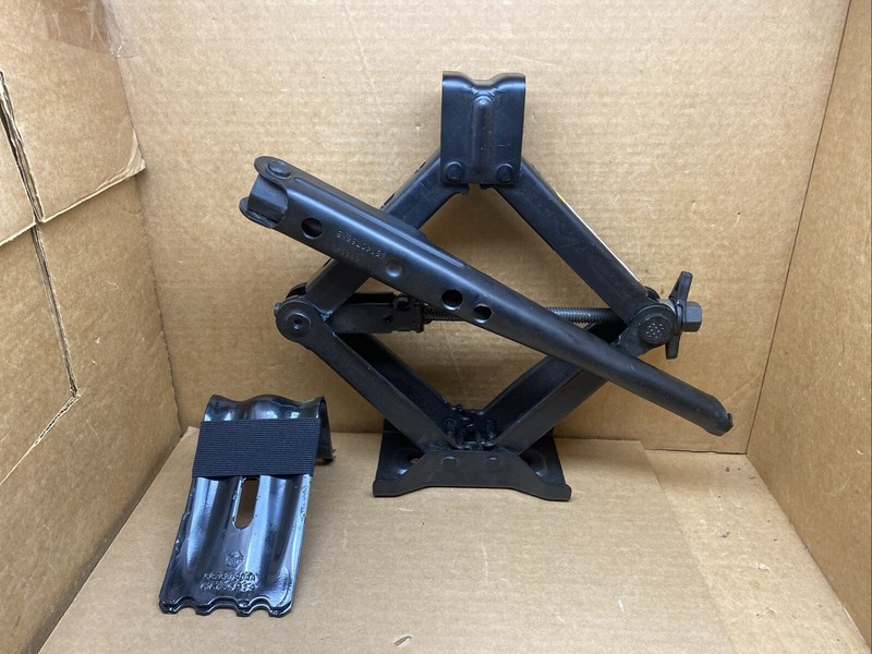 2015-2017 Chrysler 200 Spare Tire Emergency Jack Lug Wrench Tools Kit Set OEM