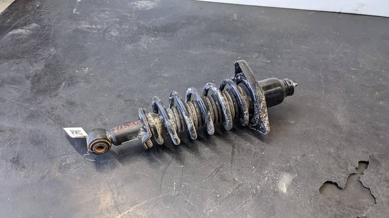 Rear Left Suspension Strut w/ Spring 2020 Honda Passport 52620-TGS-A12 2019
