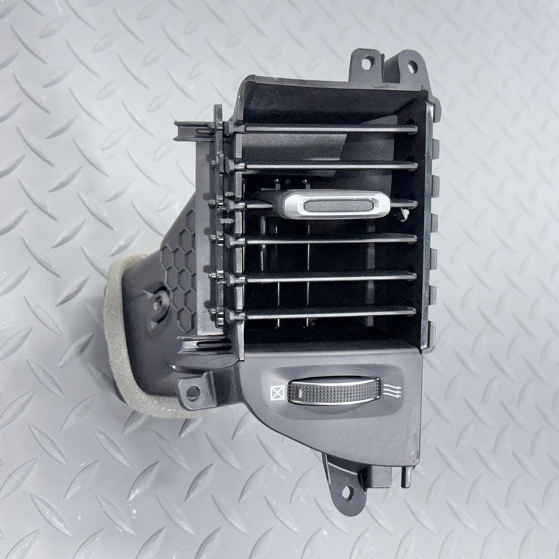 ✅ 2019-26 RAM 1500-3500 OEM AC & HEATER OUTLET CENTER CONSOLE VENT REAR LEFT LH