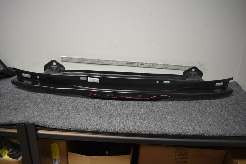 2014-2016 BMW 428I REAR REINFORCMENT BAR FACTORY OEM