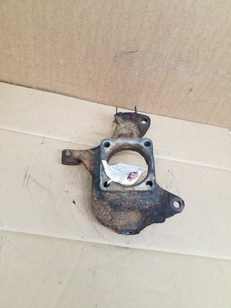 Driver Front Spindle/Knuckle Classic Style Fits 01-07 SIERRA 1500 PICKUP 246114