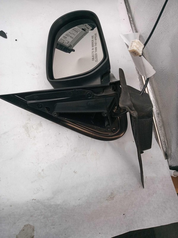 2004 Ford Escape Right Door Mirror Assembly Silver 179721 Used 130K Miles