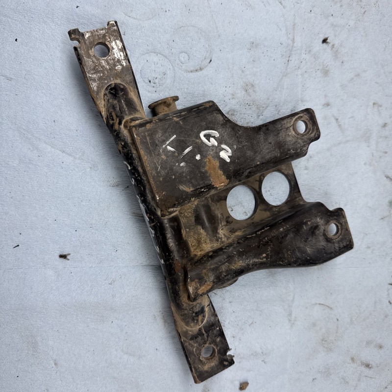 Vintage Yamaha G2 Golf Cart front motor mount good