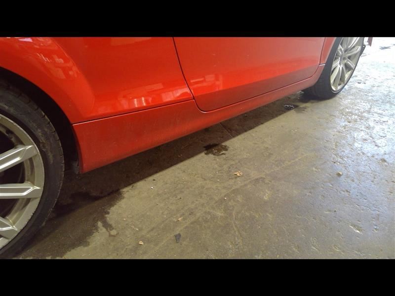 2008 2009 2010 2011 2012 2013-2015 TT AUDI Right Rocker Panel Moulding 805747