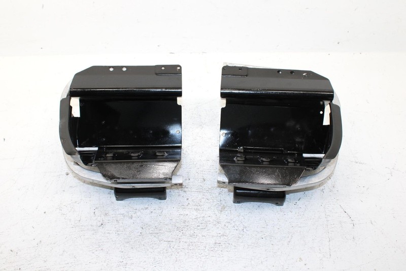 1989 Yamaha Phazer Oem Footrest Set 83V-21910-01-00 SY13