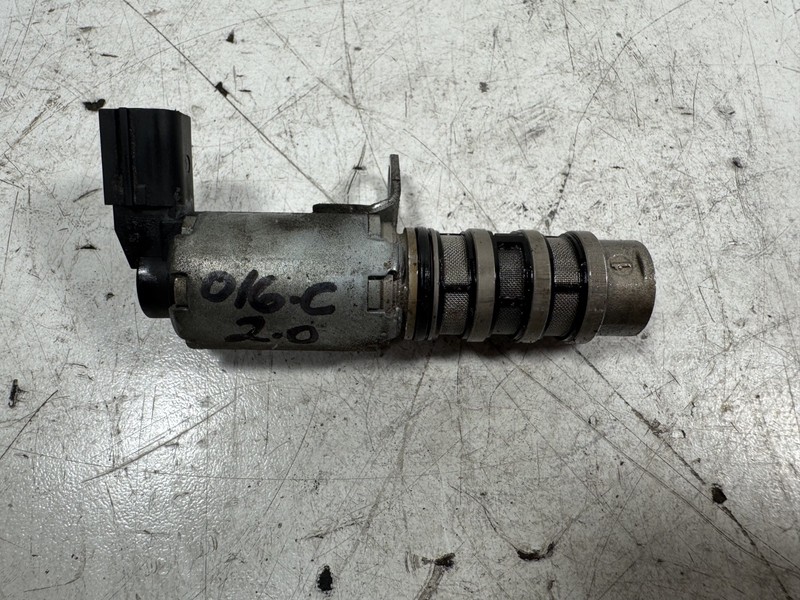 16-21 Honda Civic VTC Oil Control Solenoid Valve 15830-RPY-G01 OEM