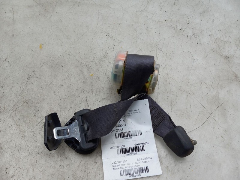 00 TOYOTA RAV 4 REAR PASSENGER RIGHT SEAT BELT GRY-FW11
