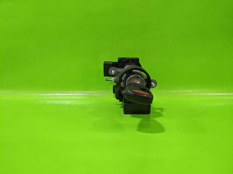 06-09 CHRYSLER 300 IGNITION SWITCH CYLINDER HOUSING W/KEY W/IMMOBILIZER 4107-4