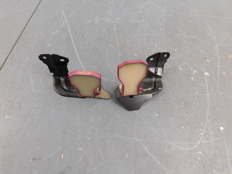 2022 2120Audi RSQ8 RS Q8 / Urus Phone Antennas #5543 Y5