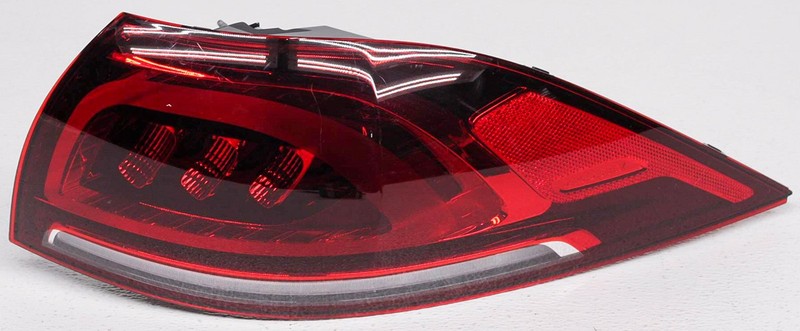 OEM Mercedes-Benz GLE-Class (SUV, 167 Type) Tail Lamp 167-906-34-04 Lens Chip
