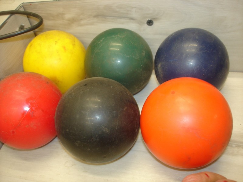 6plastic replacement Croquet Balls smooth lot 10" around