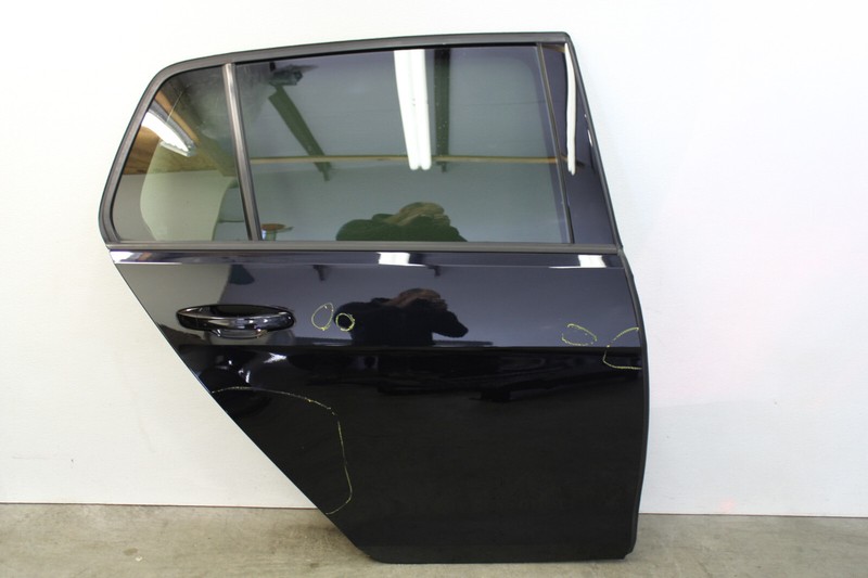 MK7 VW GTI Golf R Rear Right Door Shell Passenger Side Black Pearl Oem 2015-2021