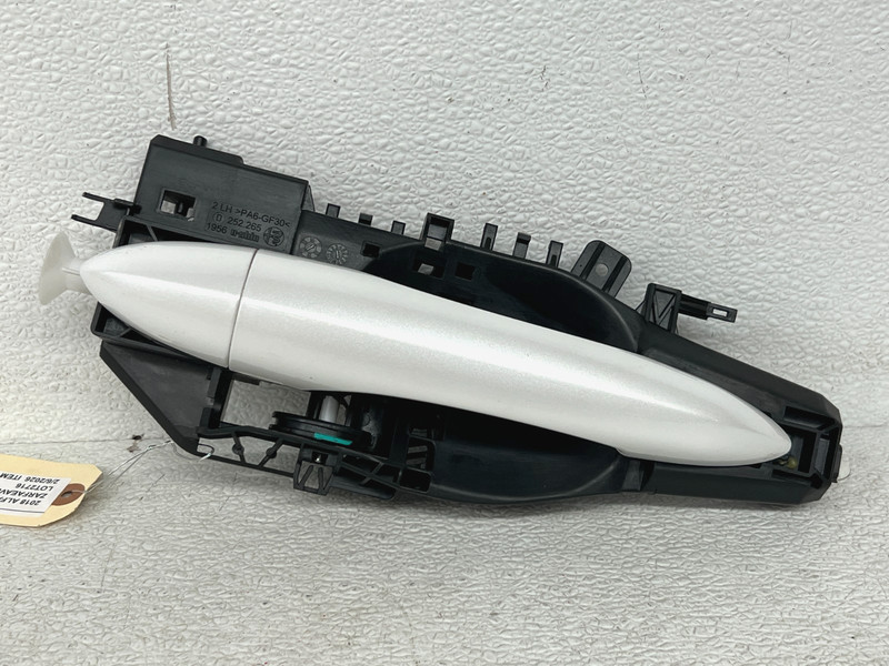 ⭐17-22 ALFA ROMEO GIULIA QUADRIFOGLIO REAR LEFT EXTERIOR DOOR HANLDE OEM LOT2716