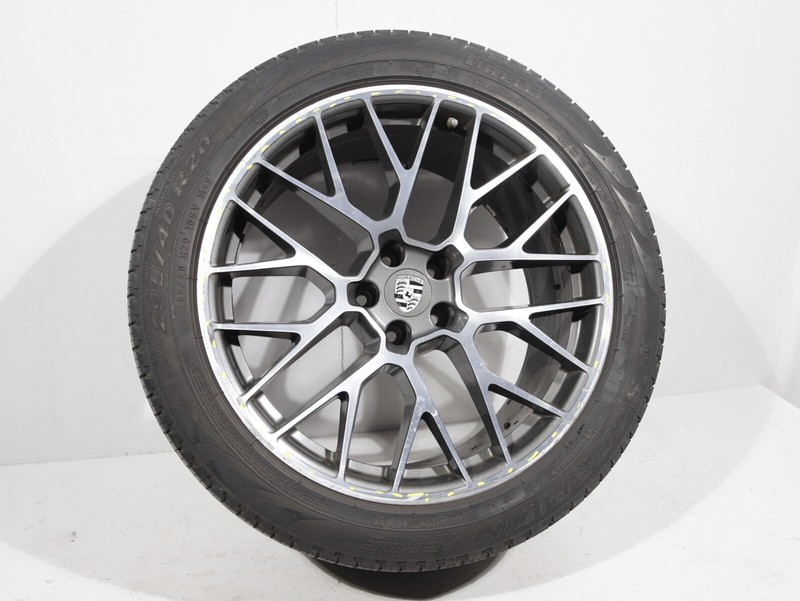 2015-2018 Porsche Macan Rear 20" Alloy Rim Tire Wheel Spyder 10"x20" ET19 OEM