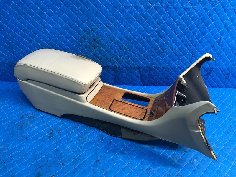 * 2001 - 2006 LEXUS LS430 Center Console Front Floor Beige OEM Bezel Cup Holder