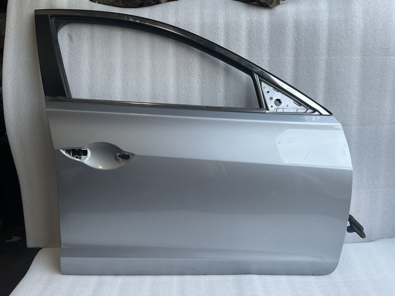 2016 2017 2018 2019-2022 ACURA ILX RIGHT PASSENGER FRONT DOOR SHELL LUNAR SILVER