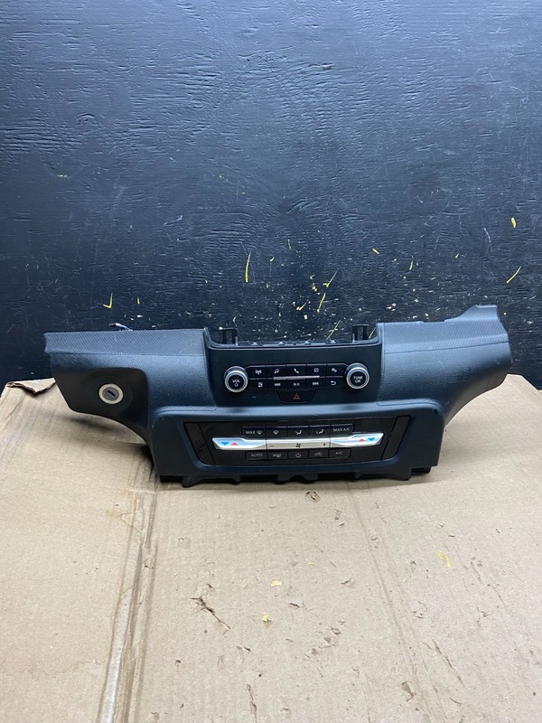 2020 to 2023 Ford Explorer Radio Climate Control Panel Trim X5751 DG