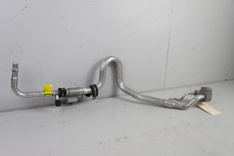 2014 - 2017 MASERATI GHIBLI QUATTROPORTE GHIBLI A/C AC CONDENSER HOSE PIPE LINE