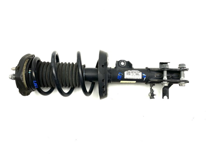 Left Driver Side Front Strut FWD 42755601 Fits 2020-2024 Buick Encore GX 86492
