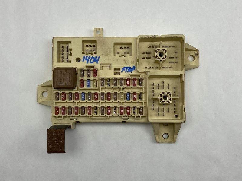 Cabin Fuse Relay Box 4R8T-14A067-AB XR825831 Fits 2002-2008 Jaguar S Type 79158