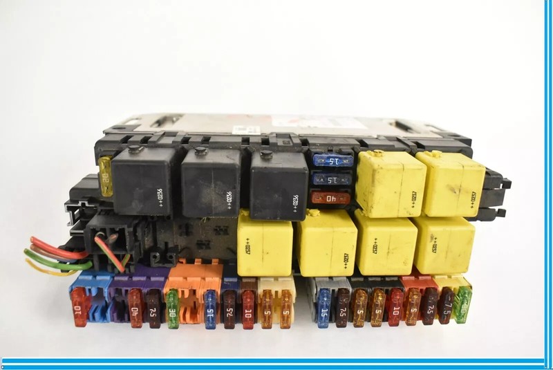03-12 Mercedes R230 SL500 SL55 AMG Front Left SAM Fuse Box Control Module OEM
