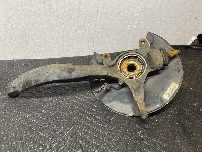 2008-2012 Honda Accord Driver Left Front Spindle Knuckle LH OEM
