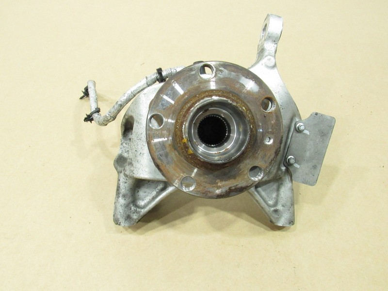 20-23 McLaren GT 2021 Front Right Spindle Knuckle Wheel Bearing Hub |Y2