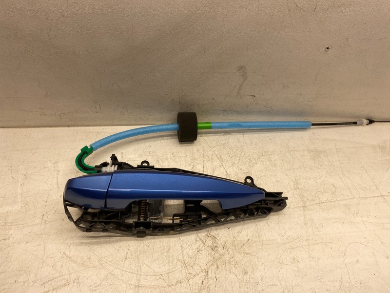2016-2019 BMW X1 LEFT REAR EXTERIOR DOOR HANDLE LEVER ASSEMBLY BLUE OEM