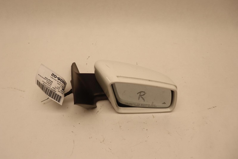 2016-2019 MERCEDES CLA250 C117 FRONT RIGHT SIDE DOOR MIRROR W/ BLIND SPOT OEM