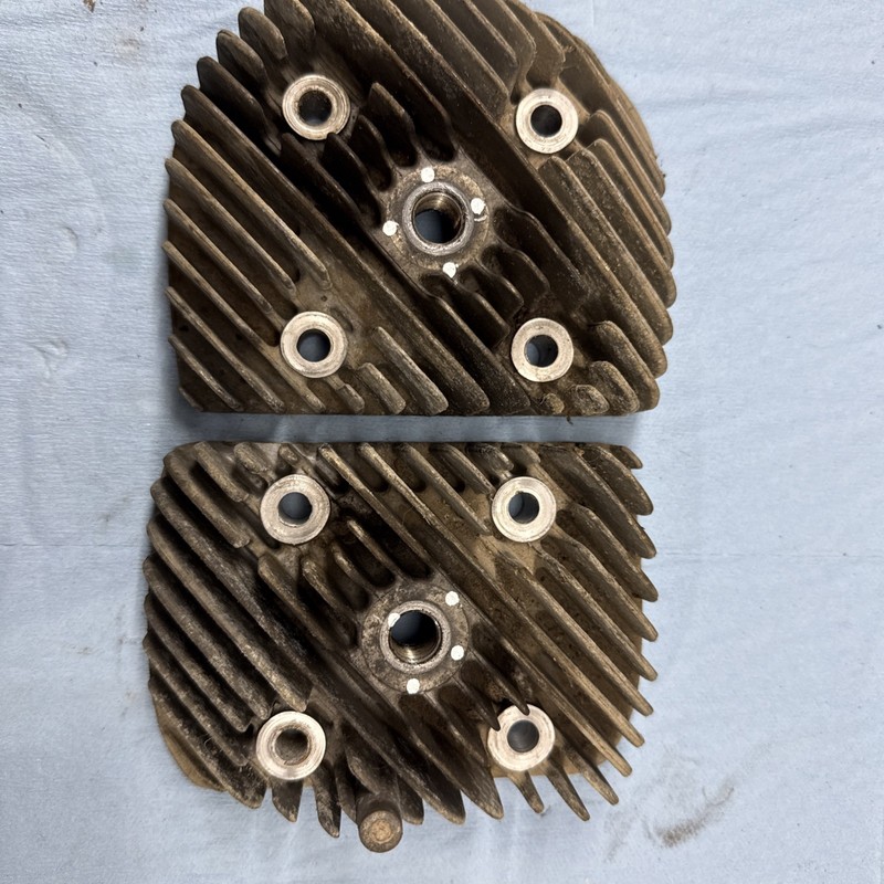 1980 VintageSnowmobile John Deere Trailfire Motor Cylinder, Heads Good