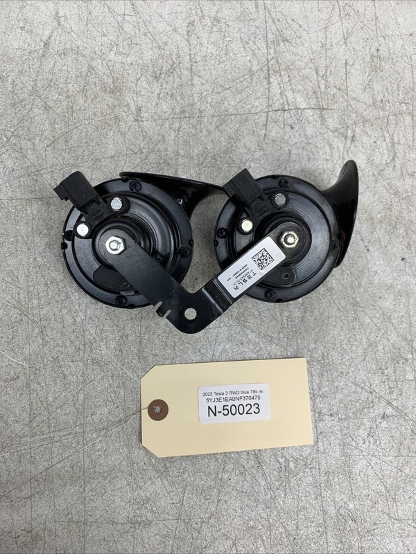 17-23 TESLA 3 HIGH LOW PITCH NOTE TONE HORN SIGNAL 1486943-00-A 50023 B36