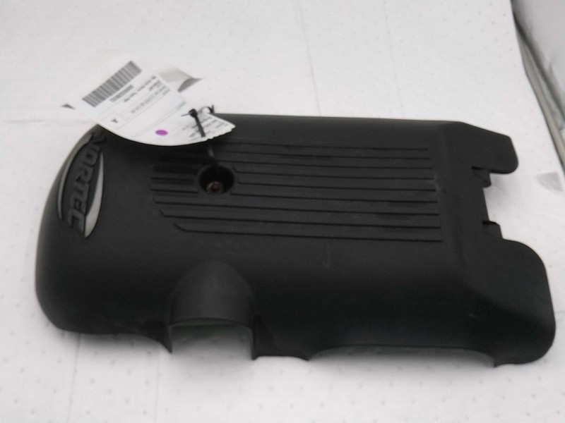 Used Engine Cover fits: 2003 Chevrolet Avalanche 1500Grade A