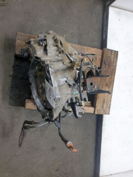 00-05 TOYOTA CELICA GT 1.8L AUTOMATIC TRANSMISSION 1ZZFE 30500-2B810