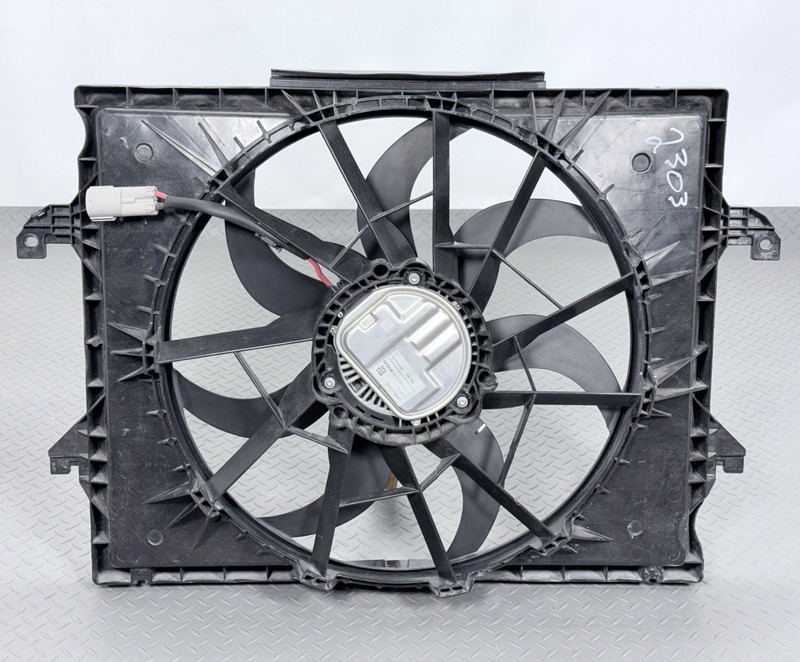 ✅ 2019-26 RAM 1500 5th OEM RADIATOR COOLING FAN MODULE ASSEMBLY SHROUD BLADE 34K