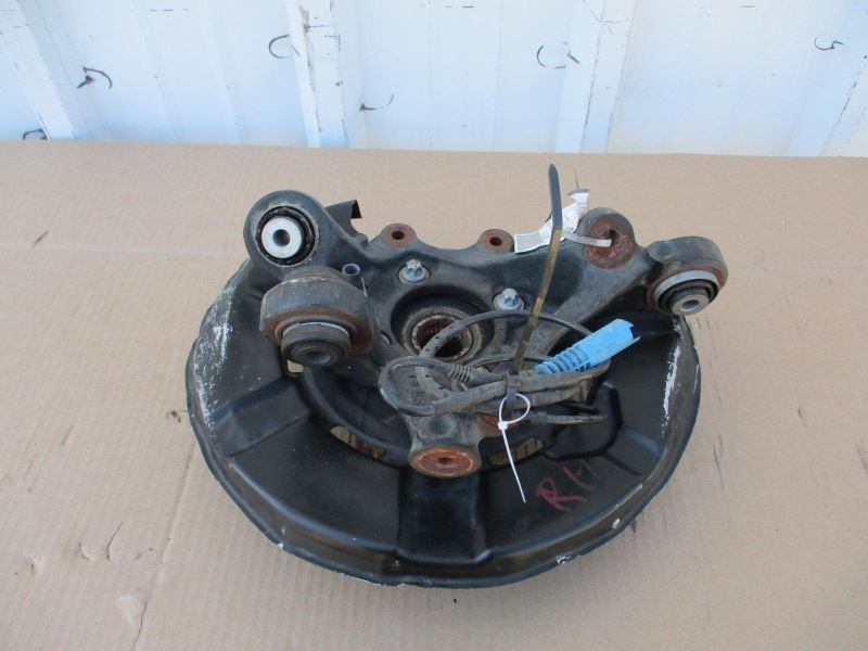 12-15 BMW X1 RIGHT REAR SPINDLE KNUCKLE HUB 13K AWD 44747