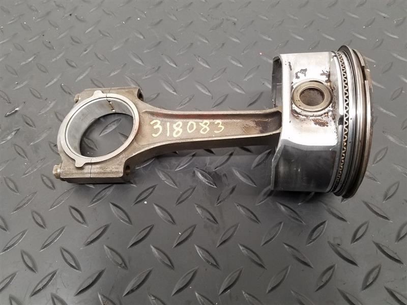 2004 Dodge Durango 5.7L Piston W/ Connecting Rod OEM 5086010AB